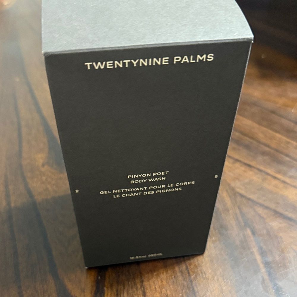 TwentyNine Palms – Pinyon Poet Body Wash (16.9 oz / 500 mL)